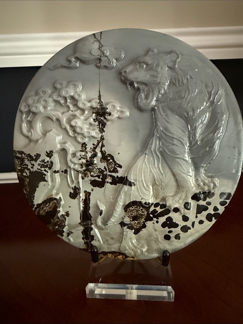Natural jasper disc crystal with Tiger carving decoration